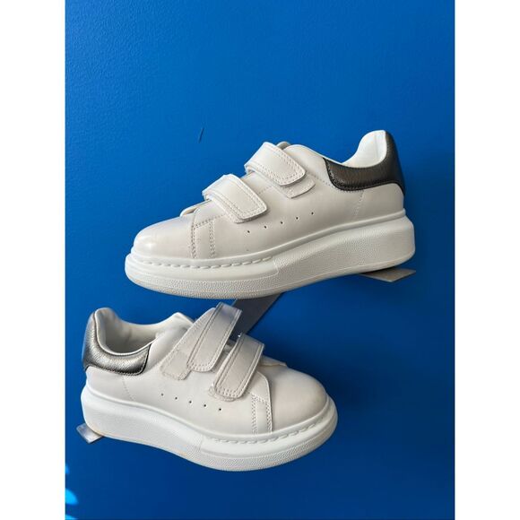 Alexander McQueen Tread Logo Sock Sneaker Black Size 32 eu and 1 us - Picture 2 of 7